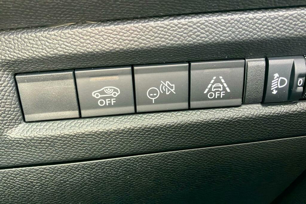 Vauxhall Frontera Vauxhall Frontera Gs White #43