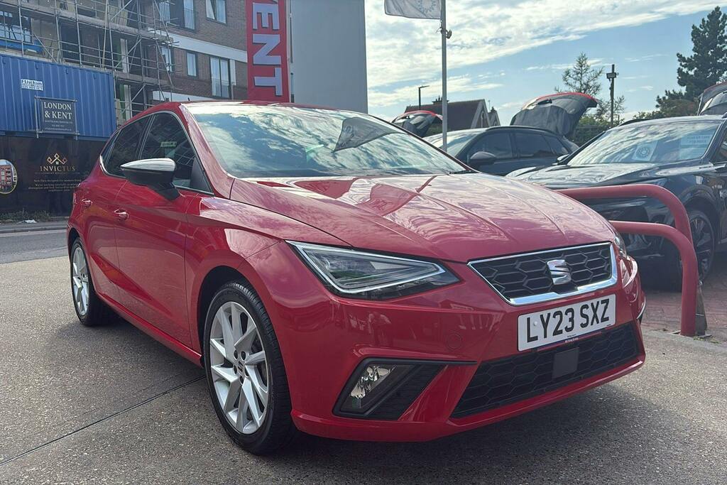 Seat Ibiza 1.0 Tsi Fr Hatchback Black #2