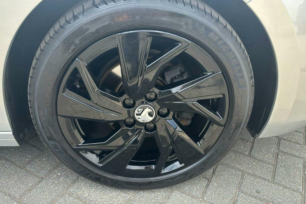 Vauxhall Astra 1.2 Turbo 130 Ultimate Black #8