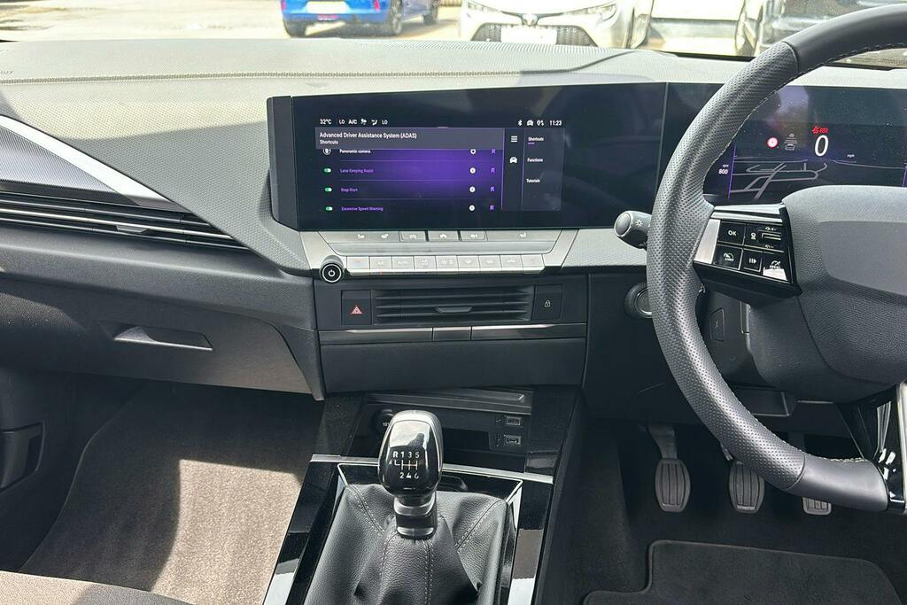 Vauxhall Astra 1.2 Turbo 130 Ultimate Black #29