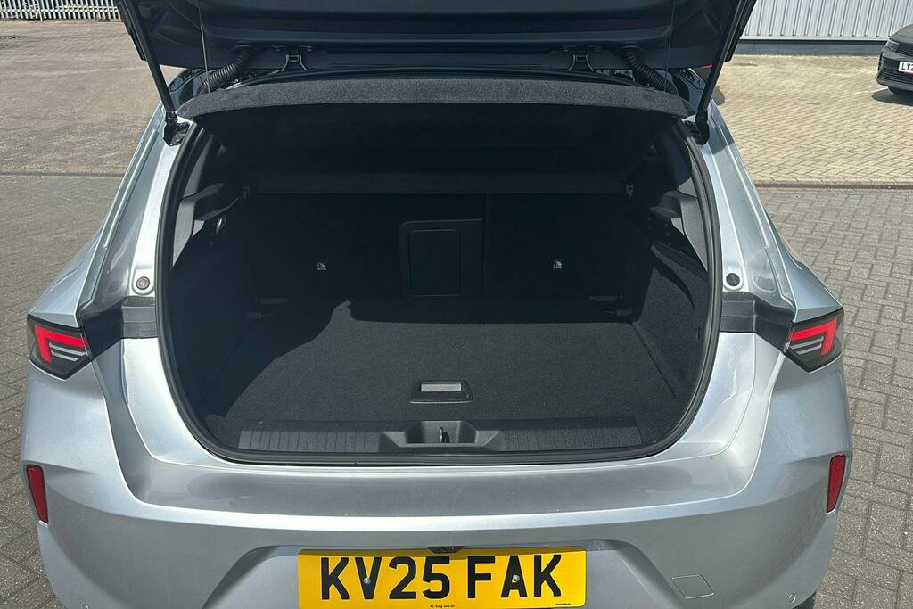 Vauxhall Astra 1.2 Turbo 130 Ultimate Black #10