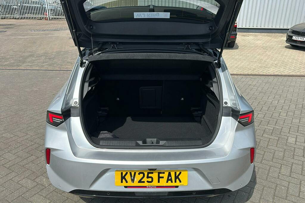 Vauxhall Astra 1.2 Turbo 130 Ultimate Black #32