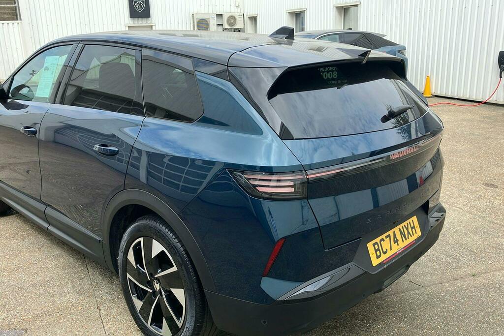 Vauxhall Grandland 1.2 Gs Suv Hybrid E Dct Blue #2