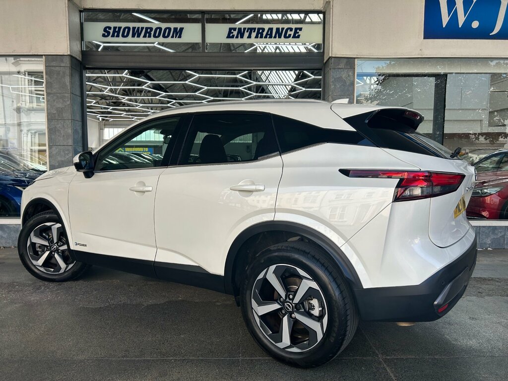 Nissan Qashqai 1.5 H E-power N-connecta Suv Hybrid Eu White #5