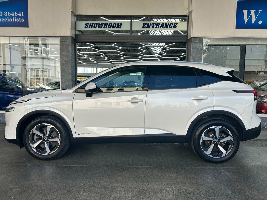 Nissan Qashqai 1.5 H E-power N-connecta Suv Hybrid Eu White #4