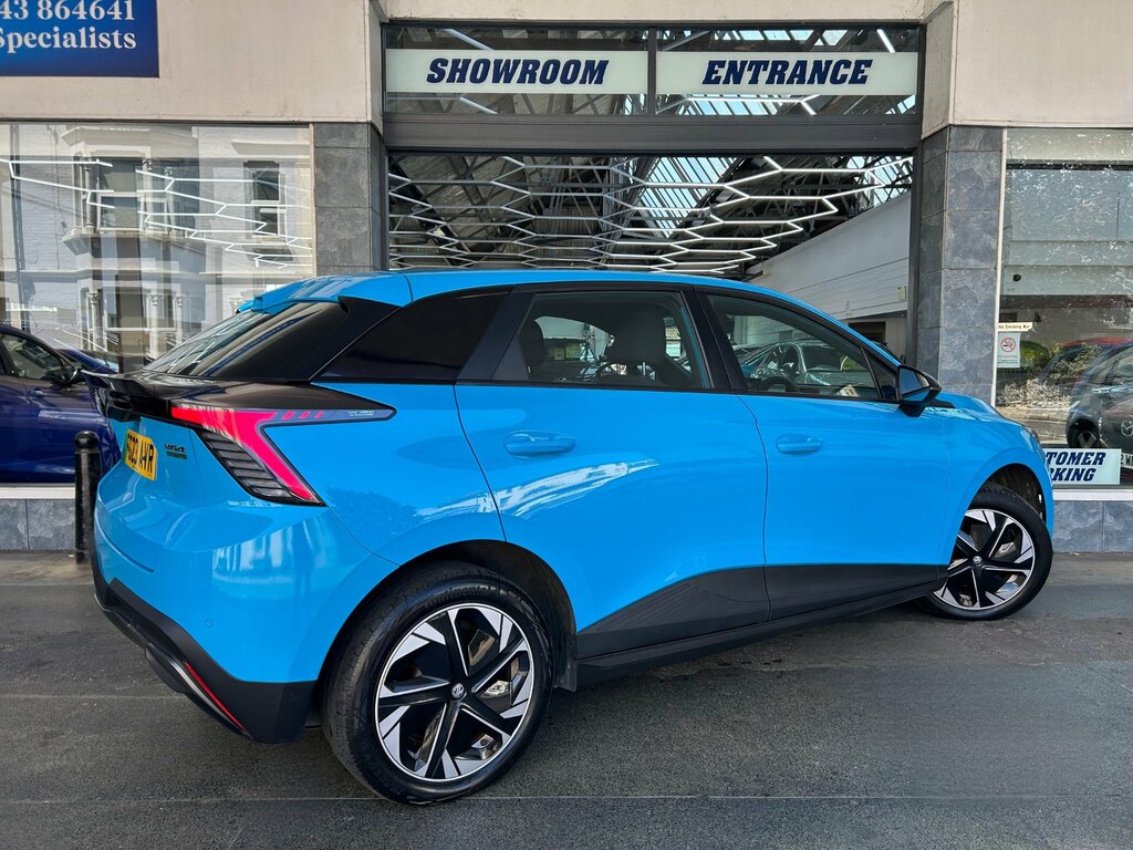 MG MG4 51Kwh Se Hatchback 170 Ps FG23AVR Blue #5