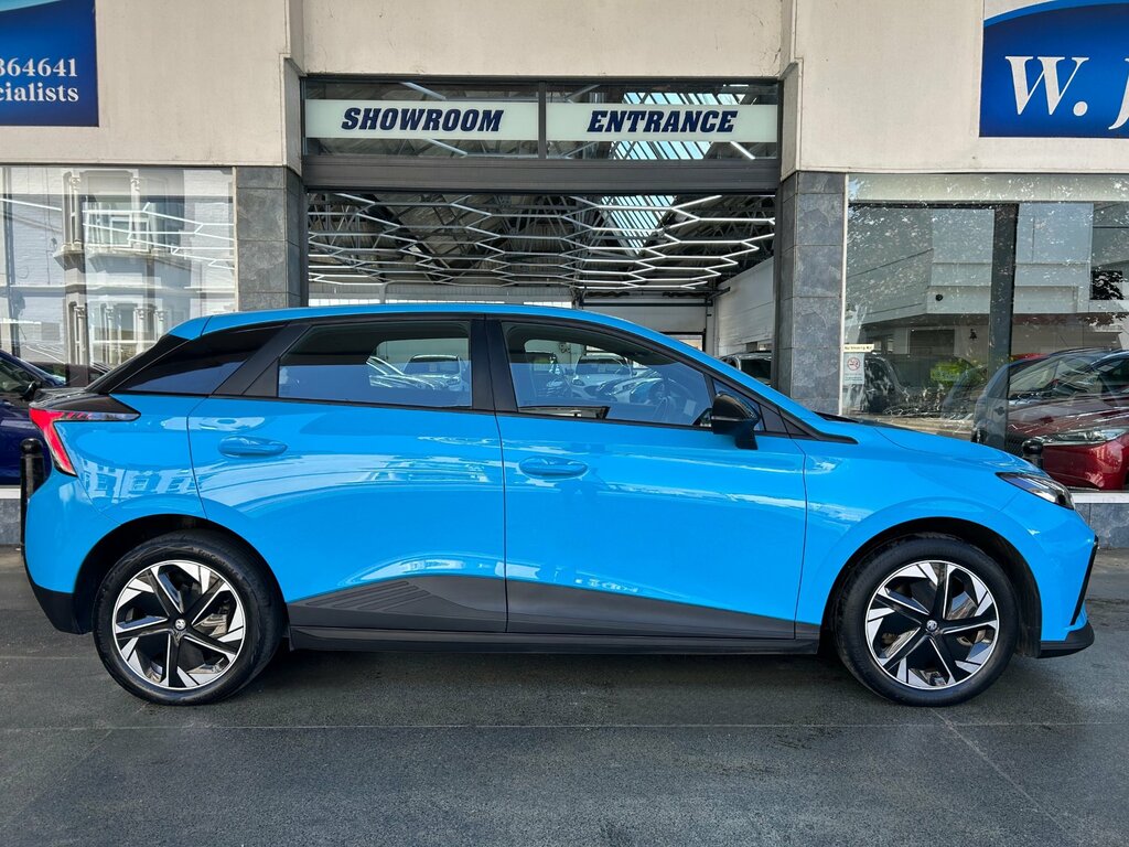 MG MG4 51Kwh Se Hatchback 170 Ps FG23AVR Blue #6