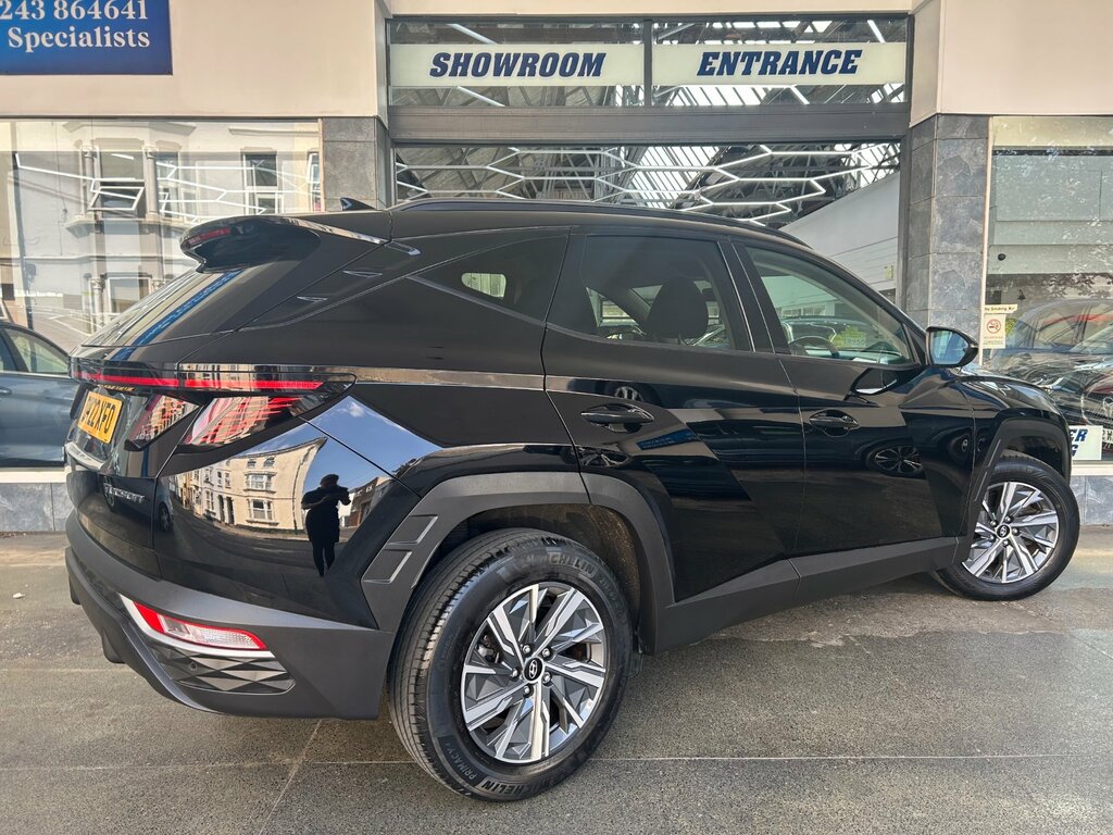 Hyundai Tucson 1.6 T-gdi Se Connect Suv Euro 6 Ss DV22XFO Black #6