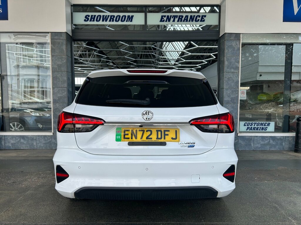 MG MG5 61.1Kwh Trophy Long Range Estate 15 White #6