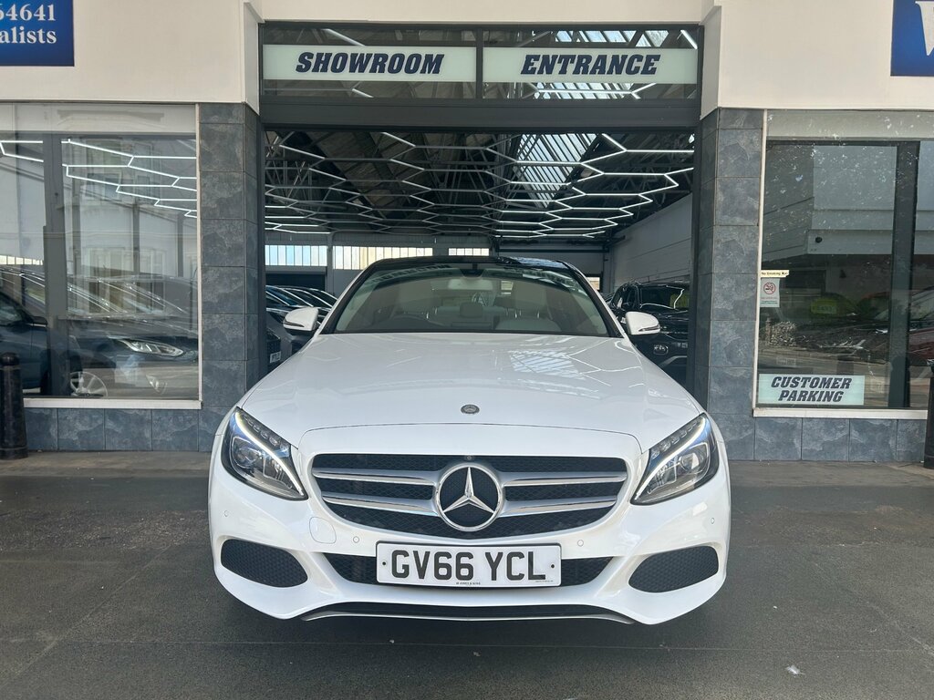 Mercedes-Benz C Class 2.0 C200 Sport Premium Saloon G-tronic E White
