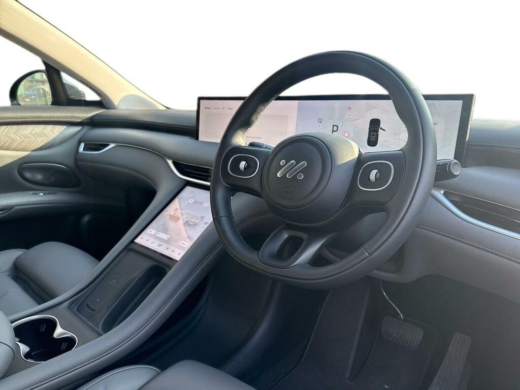 MG IM6 100Kwh Launch Edition Suv 4Wd 7 Black #6