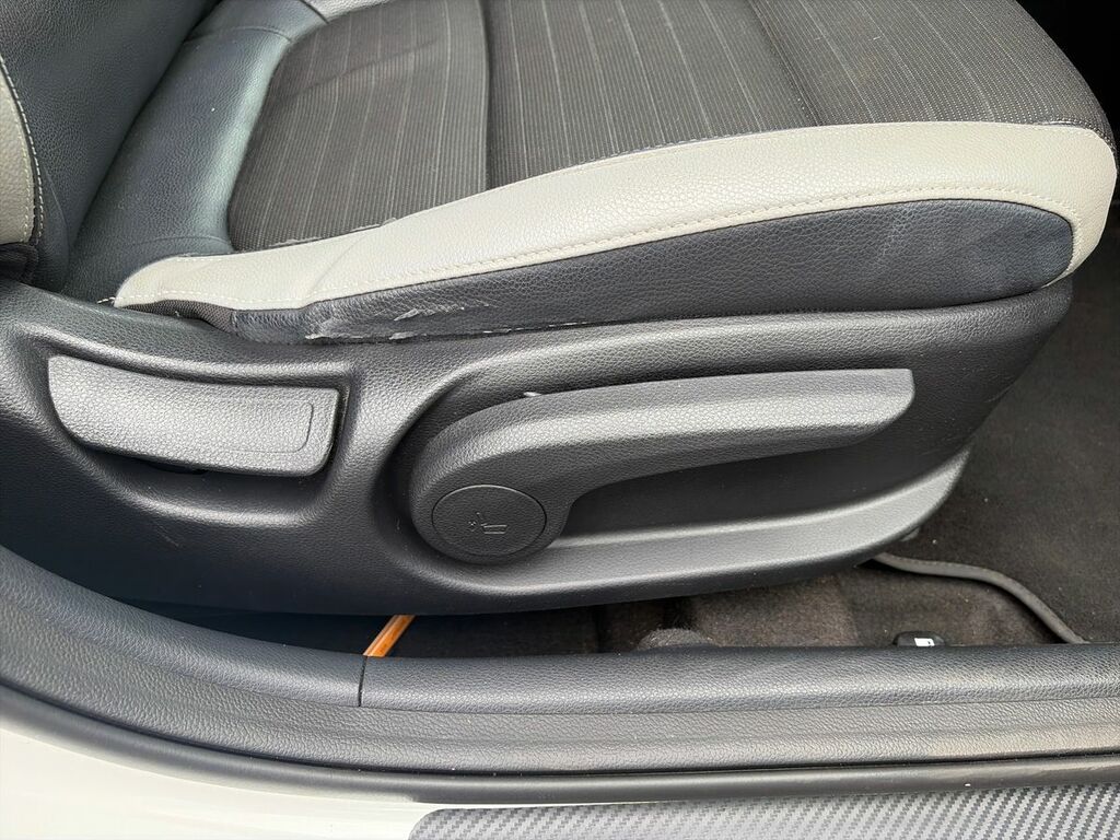 Kia Stonic 1.6 Crdi 2 Estate #24