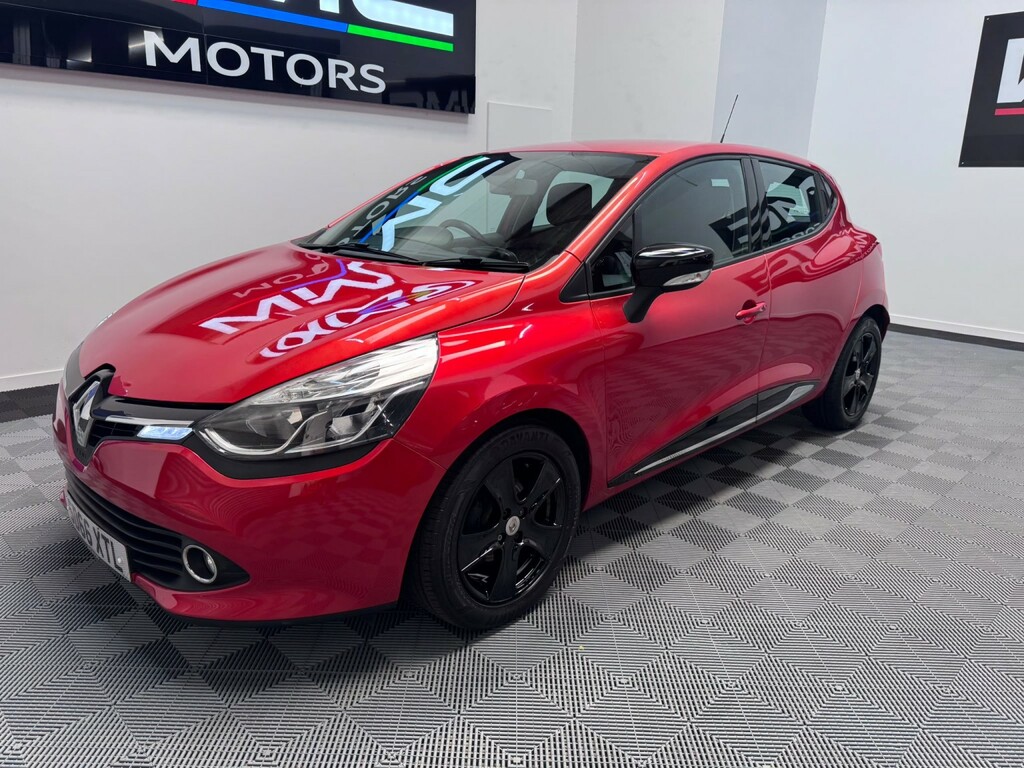 Renault Clio 1.2 Dynamique Nav 1.2 16V 75 SD66XTL Red #4