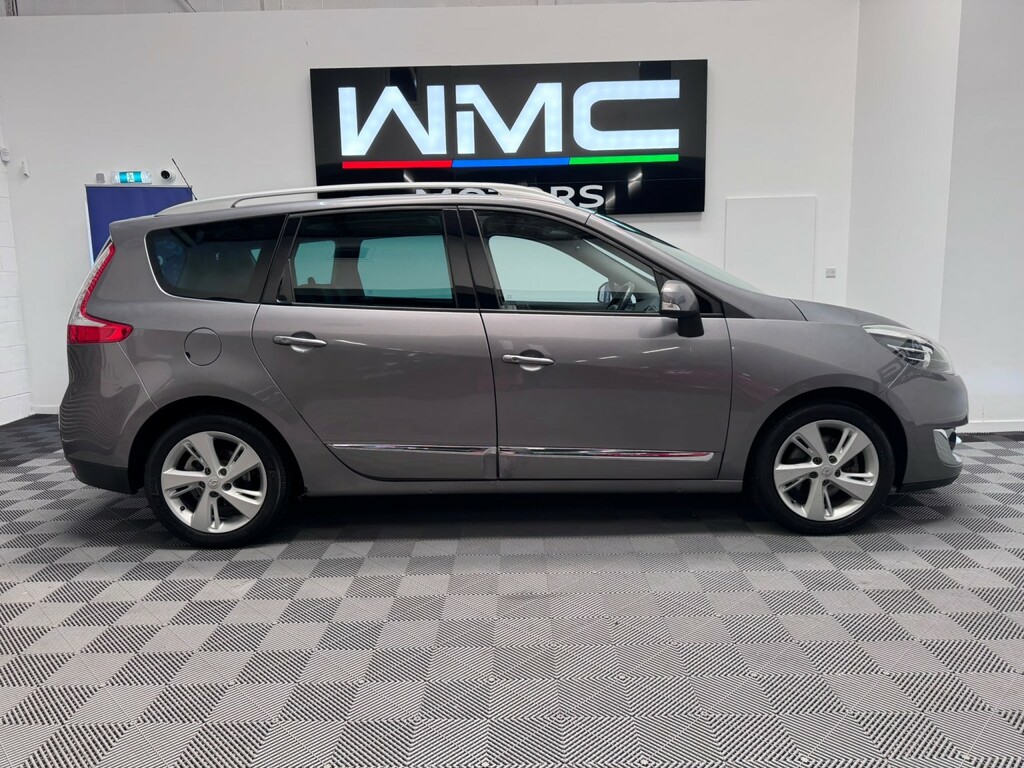 Renault Grand Scenic Dynamique Tomtom Blue #9