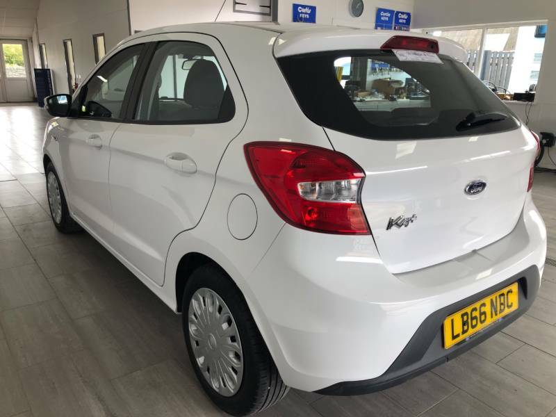 Ford KA+ 1.2 Studio White #6