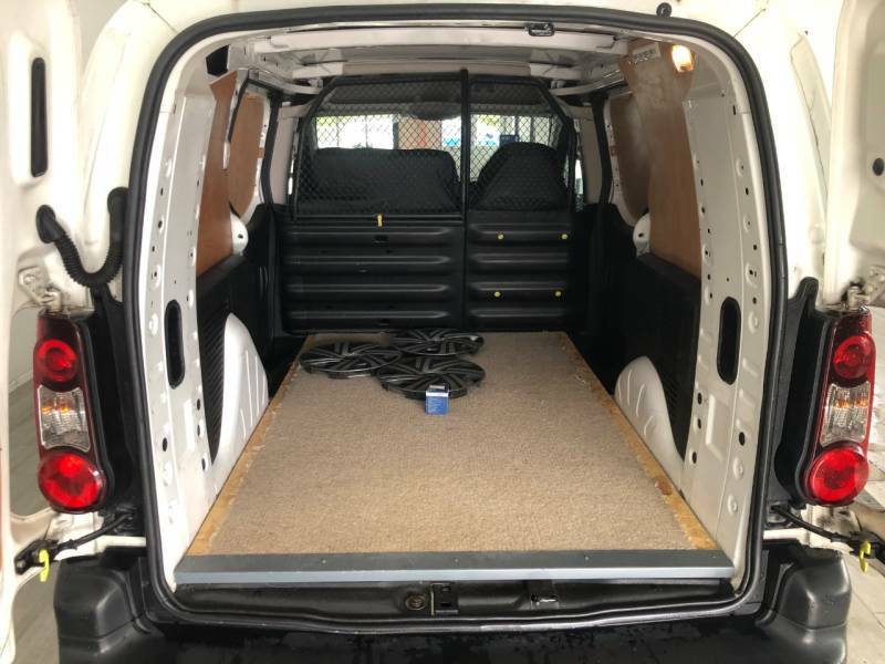 Peugeot Partner 750 Se 1.6 Bluehdi 100 Van White #6