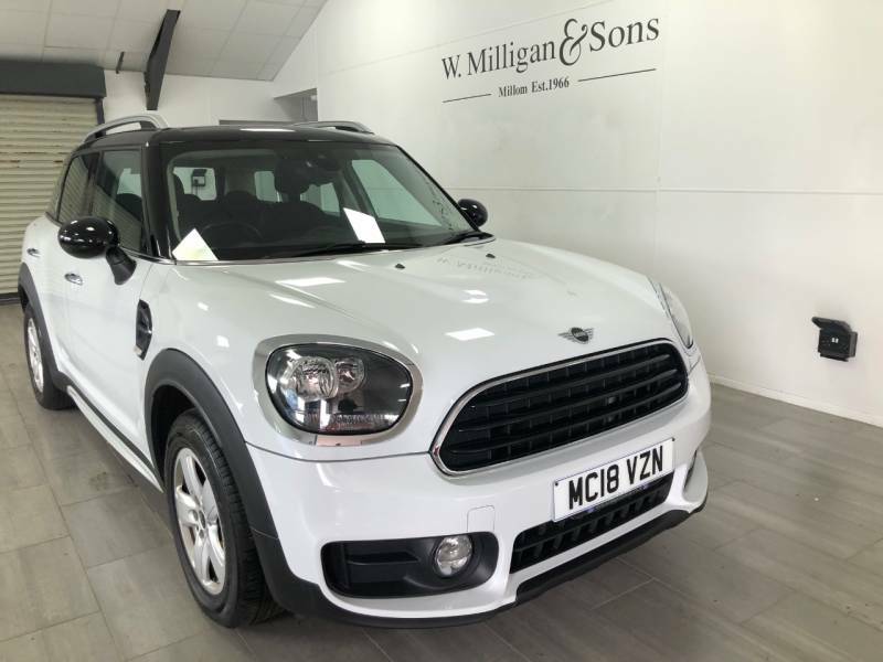 Mini Countryman 1.5 Cooper White