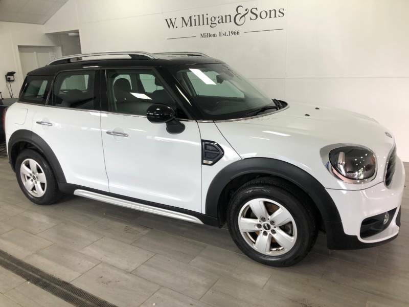 Mini Countryman 1.5 Cooper White #2