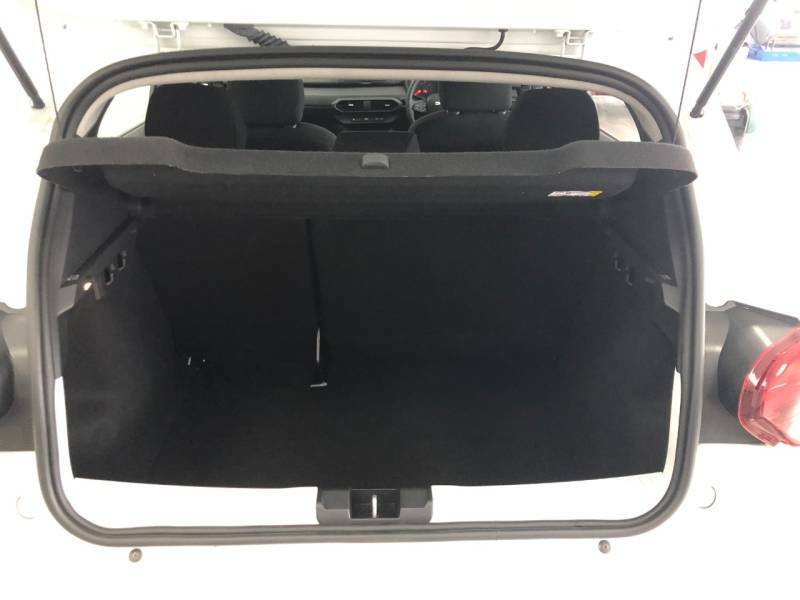 Dacia Sandero 1.0 Tce Essential White #6