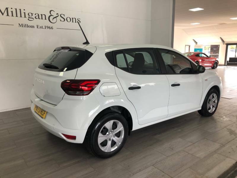 Dacia Sandero 1.0 Tce Essential White #3