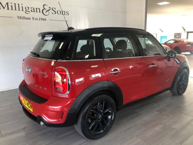 Mini Countryman 2.0 Cooper S D All4 Red #4
