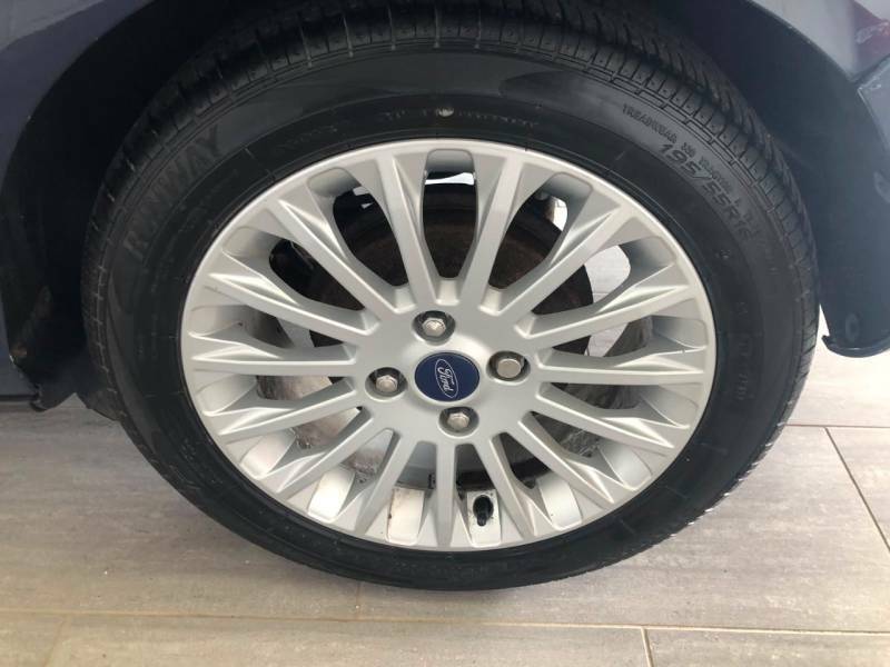 Ford B-Max 1.6 Zetec - Low Mileage - Heated Scree Red #7