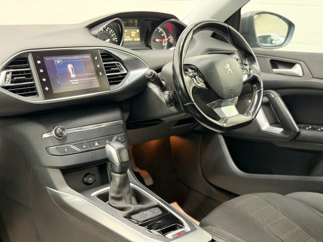 Peugeot 308 1.2 Puretech Allure Hatchback Eat Euro Grey #3