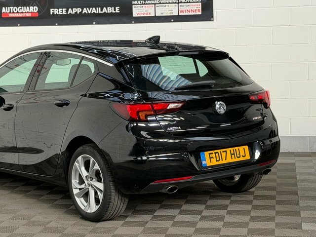 Vauxhall Astra 1.6I Turbo Sri Nav Hatchback Eur Black #2