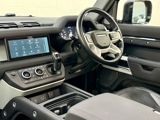 Land Rover Defender 110 3.0 D250 Mhev Xs Edition Suv 4Wd E Black #2