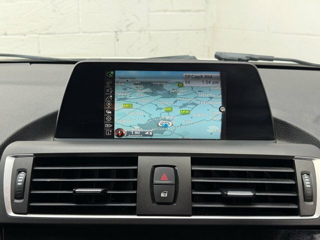 BMW 1 Series 1.5 118I Sport Hatchback Euro 6 White #3