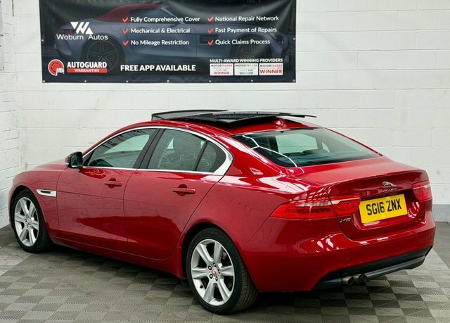 Jaguar XE R-sport White #13