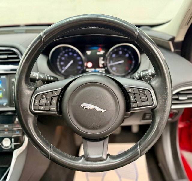 Jaguar XE R-sport White #26