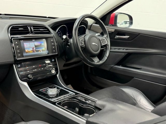 Jaguar XE 2.0D Portfolio Saloon Euro 6 Ss Red #3
