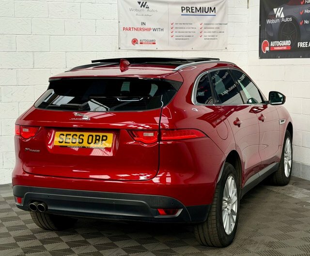 Jaguar F-Pace 2.0D Prestige Awd Estate White #15