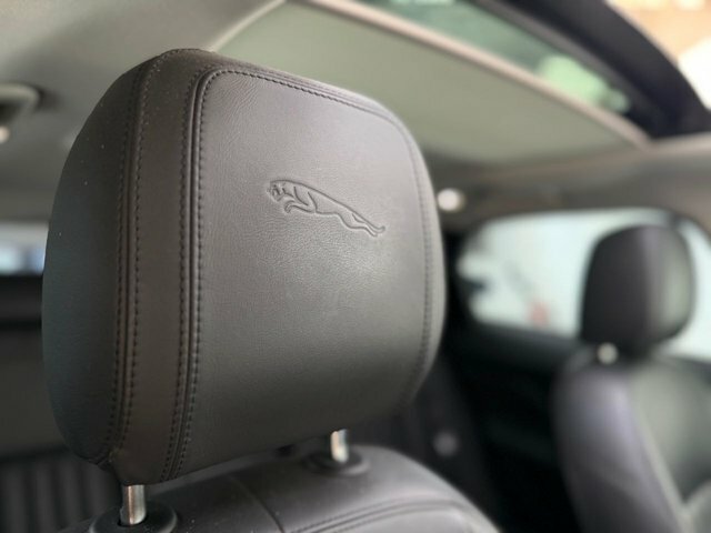 Jaguar F-Pace 2.0D Prestige Awd Estate White #27