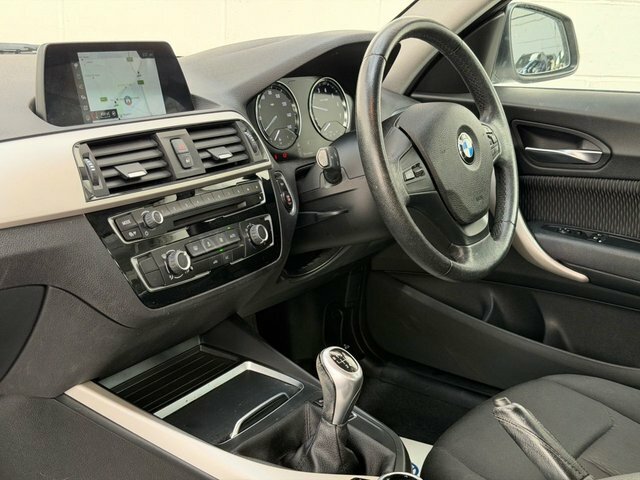 BMW 1 Series 1.5 118I Se Hatchback Euro 6 S White #3