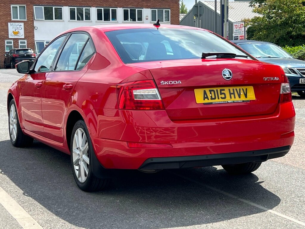 Skoda Octavia 1.4 Tsi Se L Euro 6 Ss Red #6