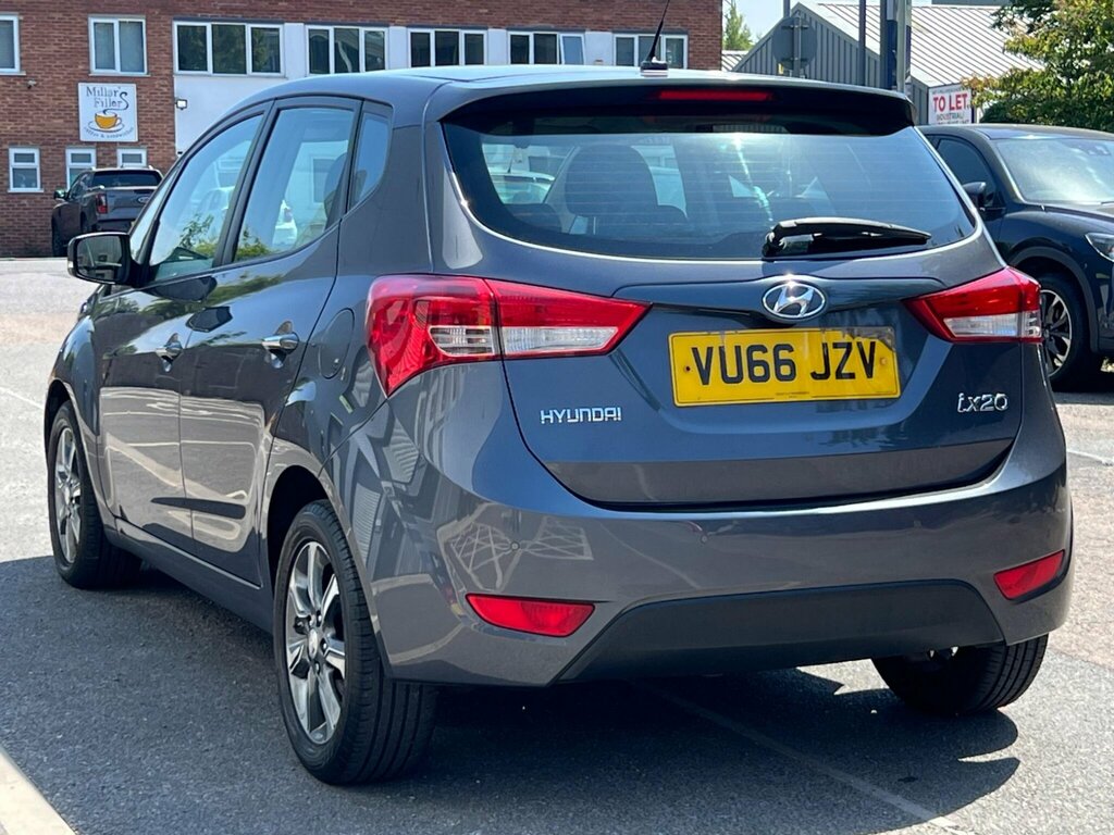 Hyundai Ix20 1.4 Blue Drive Se Euro 6 Ss Grey #6