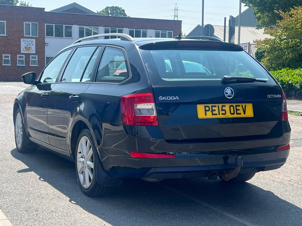 Skoda Octavia 2.0 Tdi Elegance Euro 5 Ss Black #6