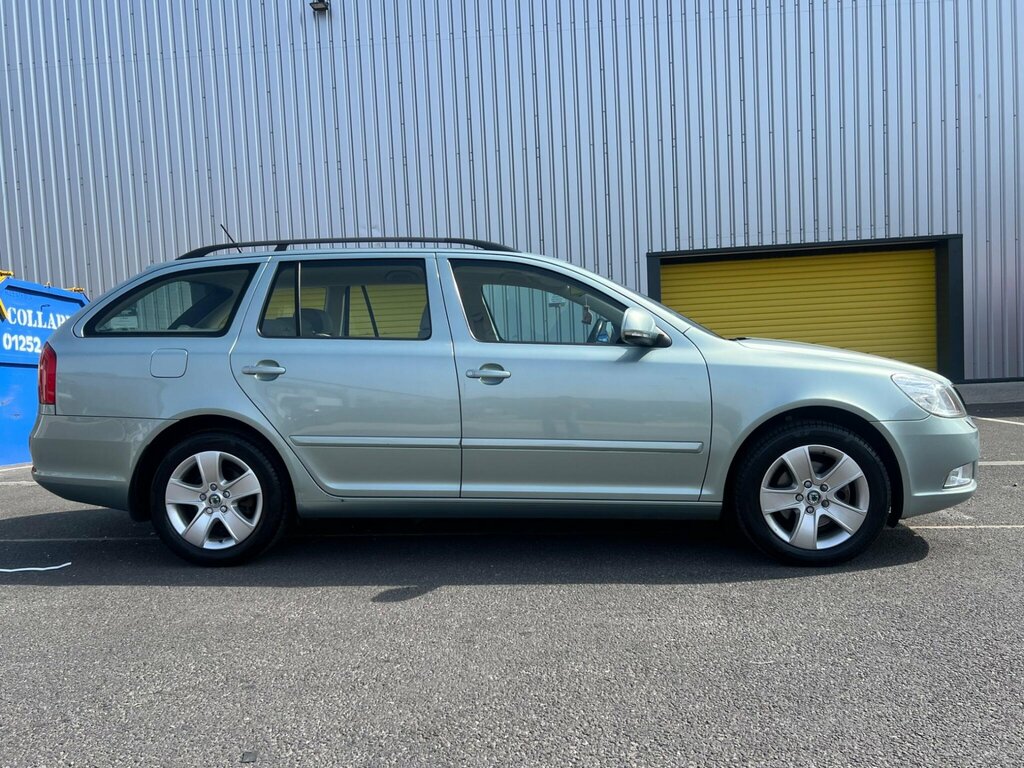 Skoda Octavia 1.6 S Tdi Cr Silver #9