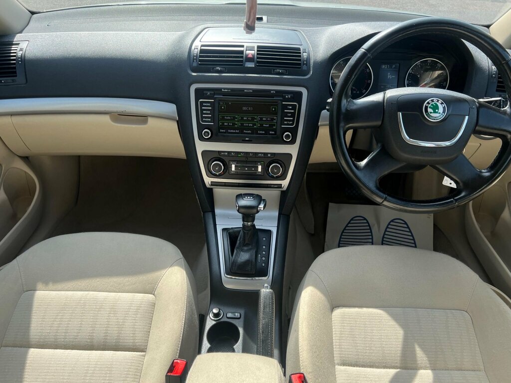 Skoda Octavia 1.6 S Tdi Cr Silver #26