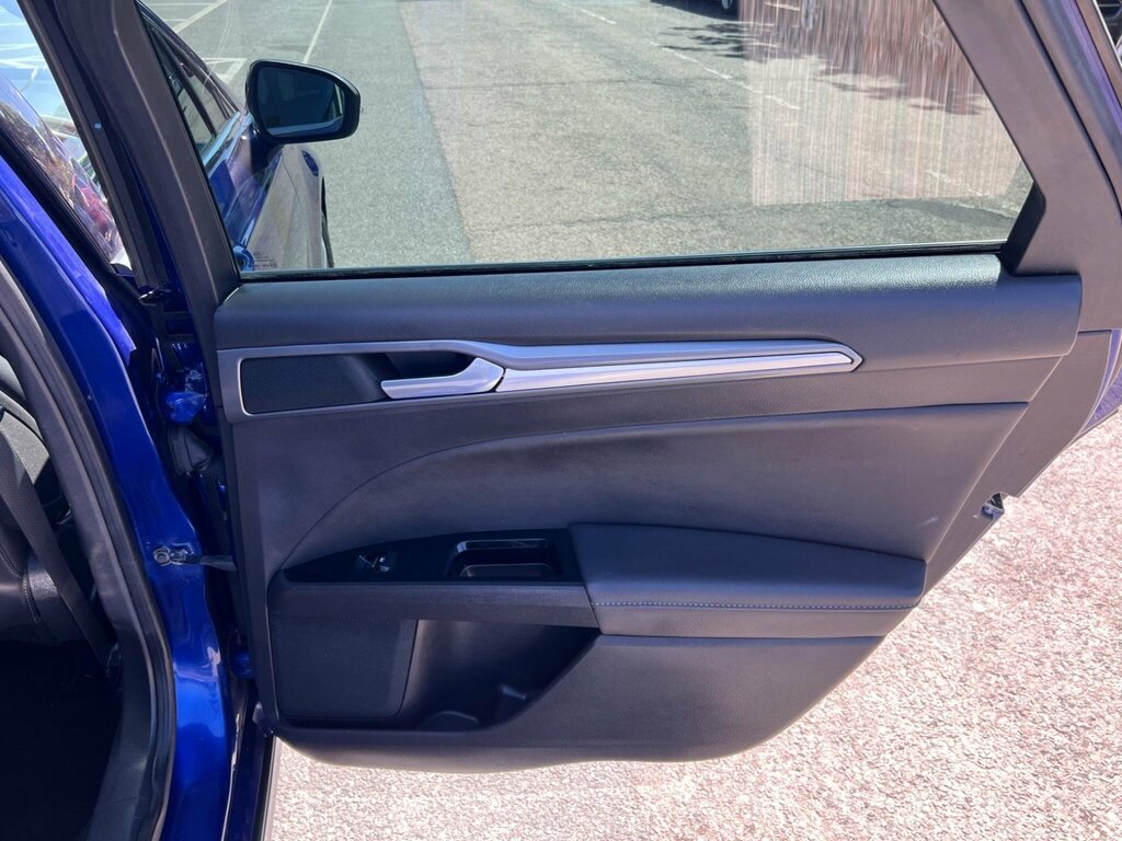 Ford Mondeo 2.0 Titanium Tdci 148 Bhp Grey #23