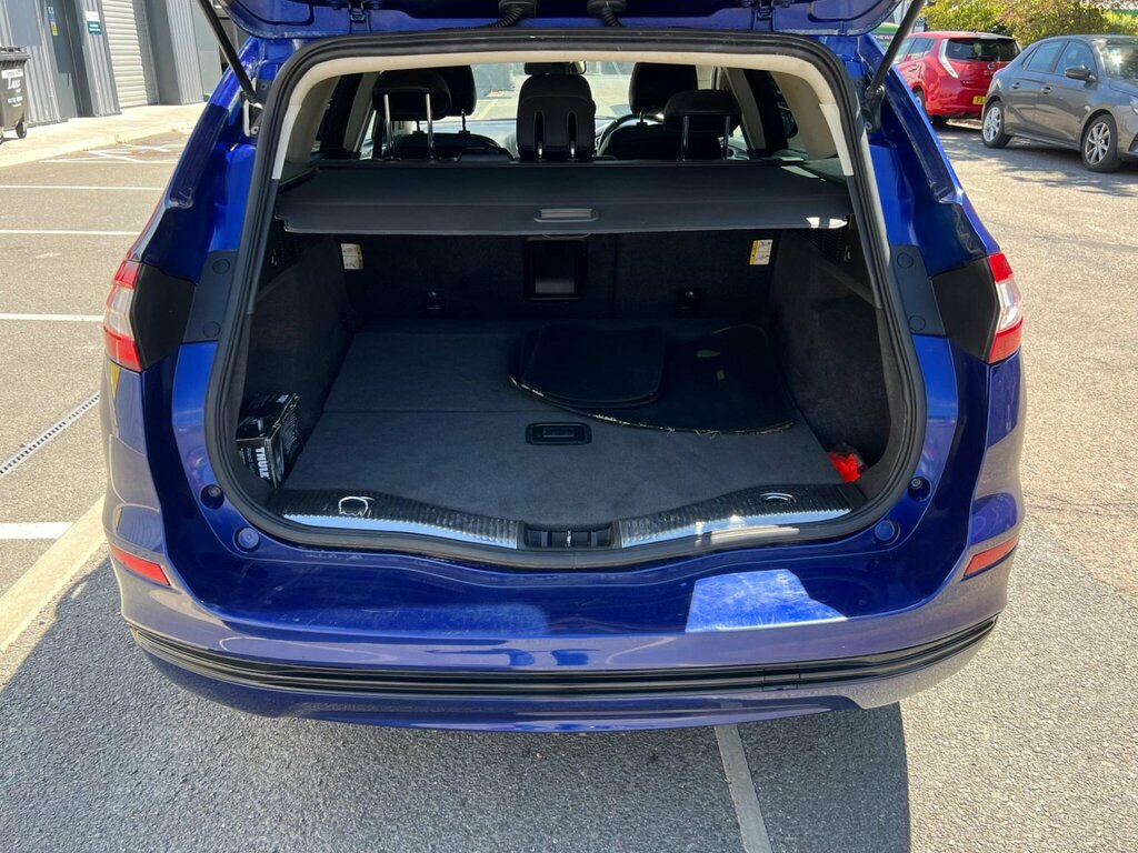 Ford Mondeo 2.0 Titanium Tdci 148 Bhp Grey #21