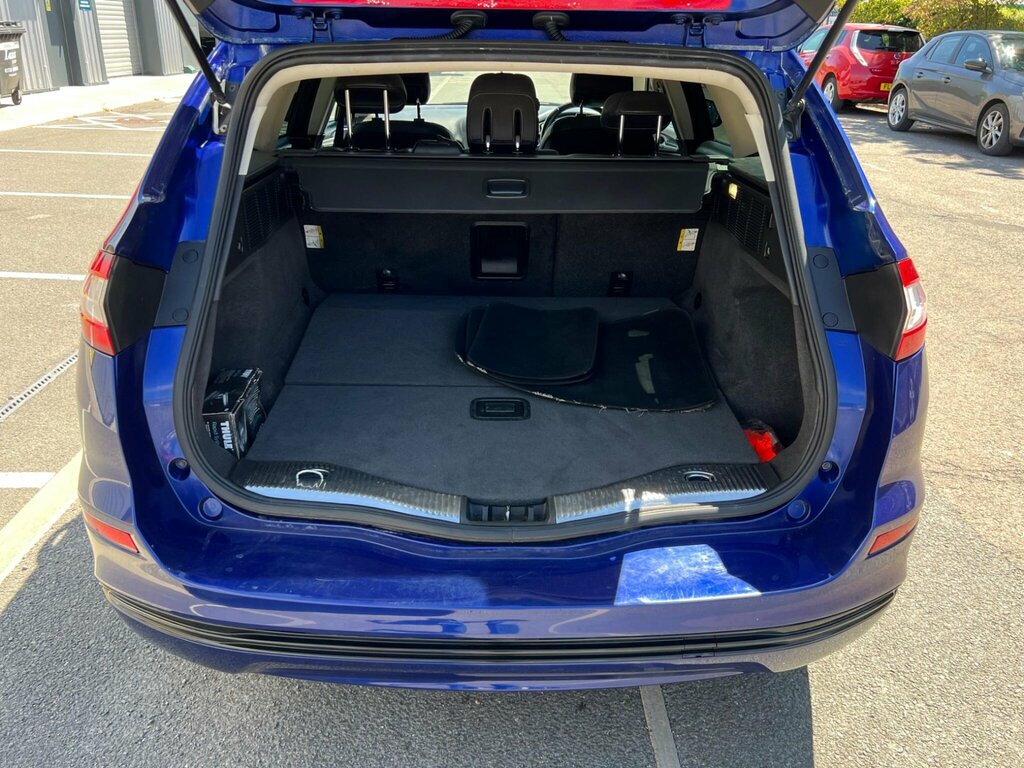 Ford Mondeo 2.0 Titanium Tdci 148 Bhp Grey #20
