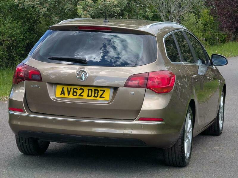 Vauxhall Astra 1.6 16V Sri Sports #4