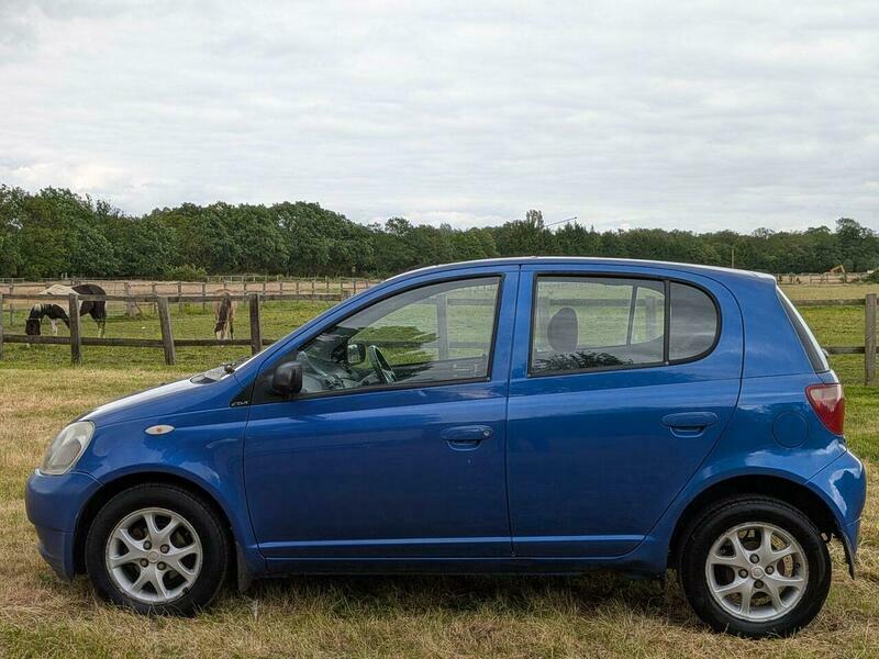 Toyota Yaris 1.3 Vvt-i 16V Cdx Silver #9