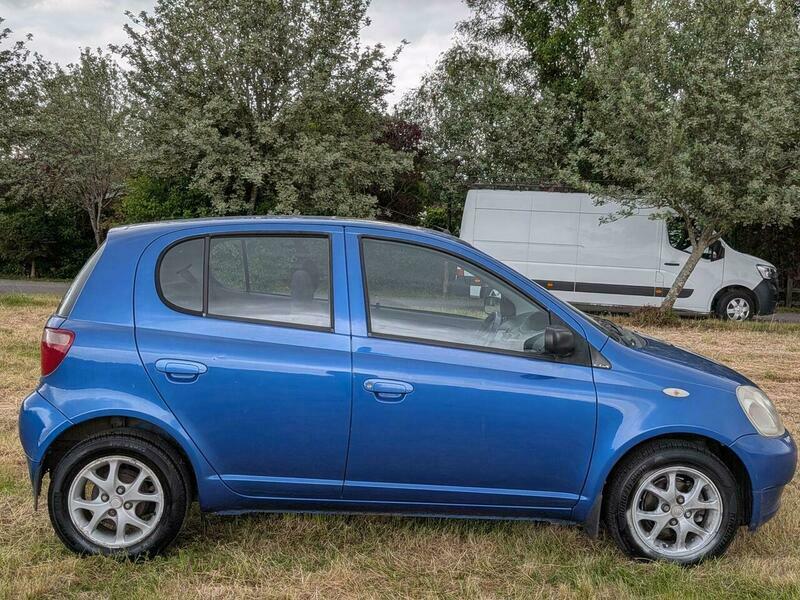 Toyota Yaris 1.3 Vvt-i 16V Cdx Silver #10