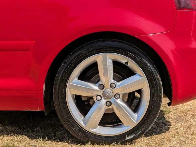 Audi A3 1.6 Tdi Se 103 Bhp Red #20