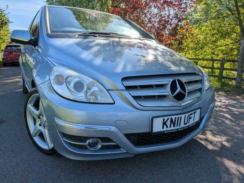 Mercedes-Benz B Class 2.0 B200 Cdi Se #4
