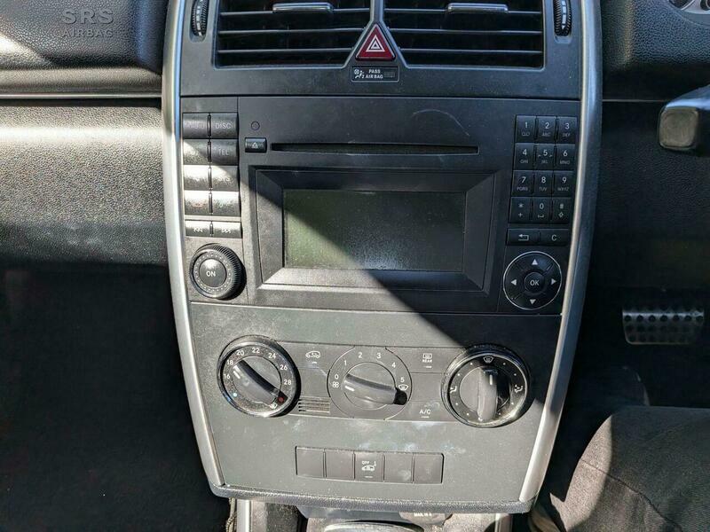 Mercedes-Benz B Class B180 Sport Cdi White #32